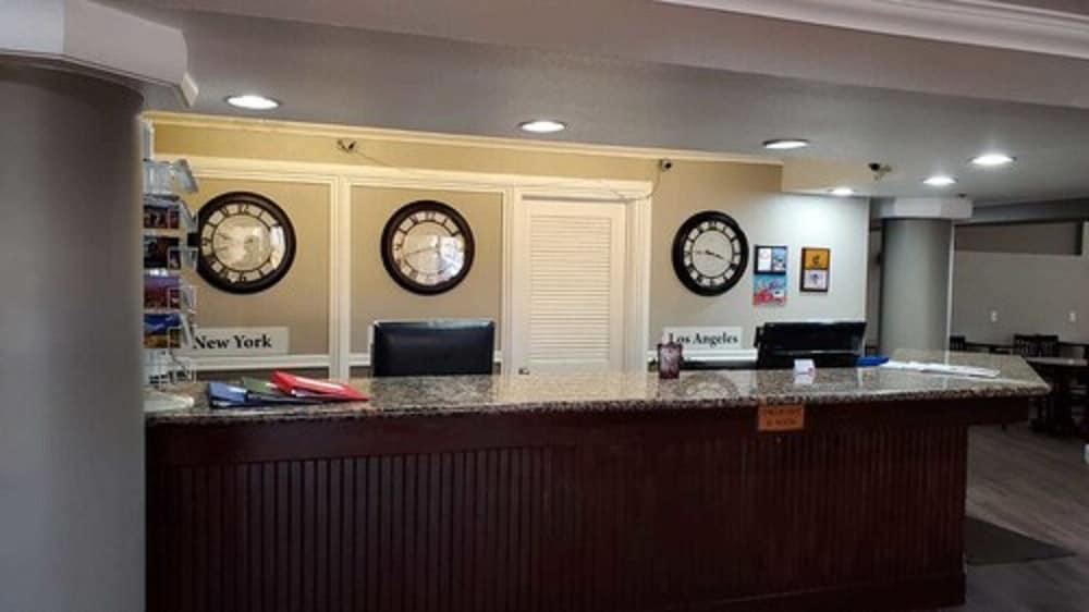Ramada By Wyndham Barstow Otel Dış mekan fotoğraf