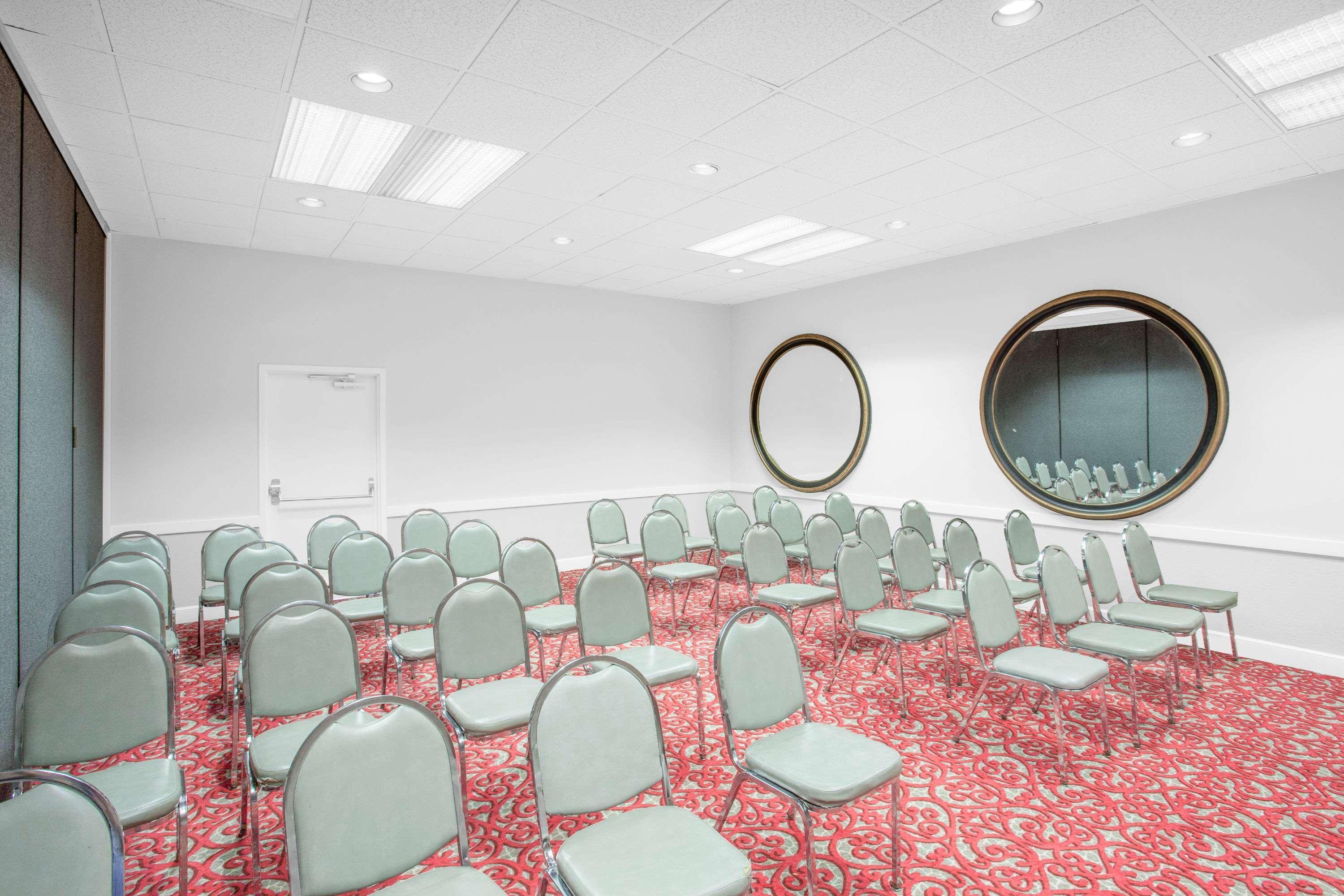 Ramada By Wyndham Barstow Otel Dış mekan fotoğraf