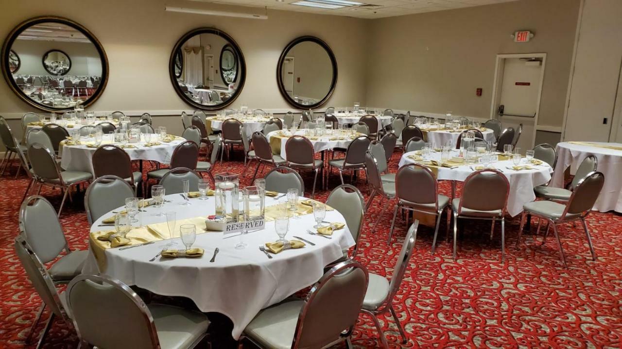 Ramada By Wyndham Barstow Otel Dış mekan fotoğraf